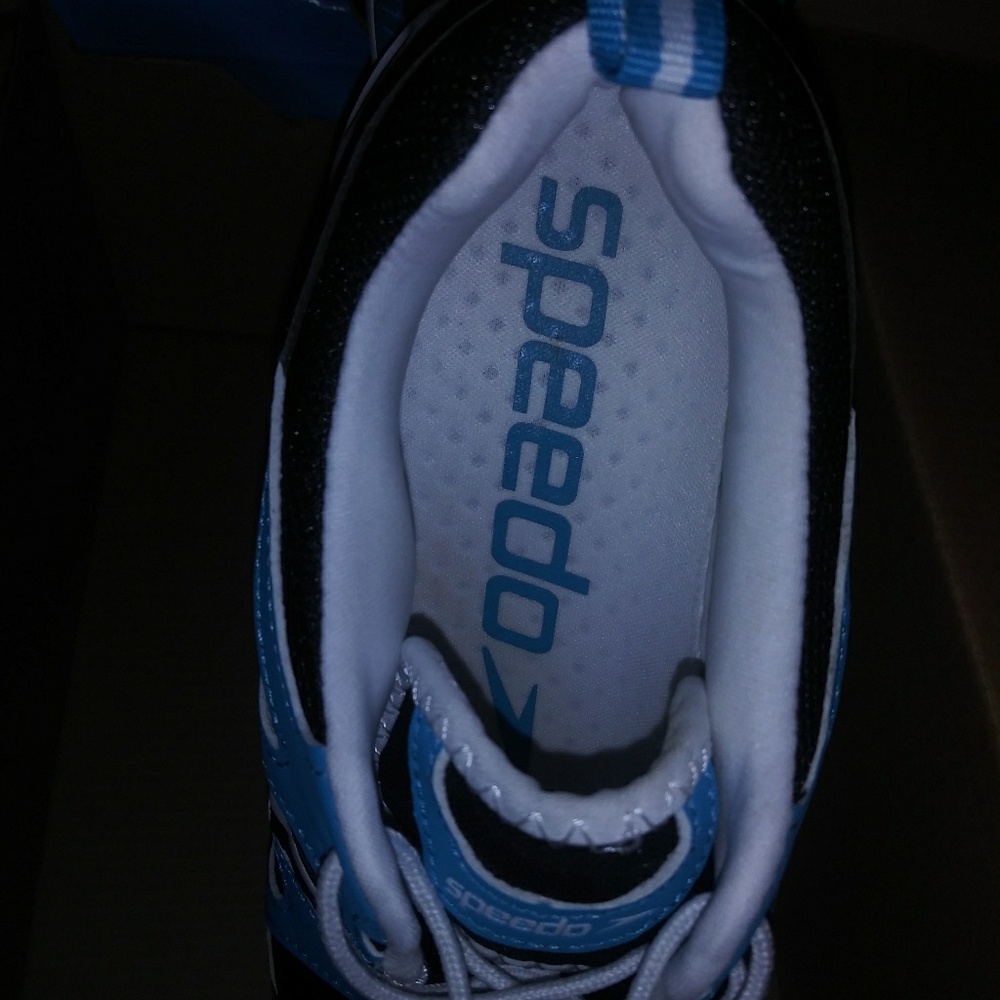 Speedo shoes - Picture 3 of 4